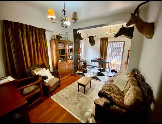 4 BEDROOM HOUSE FOR SALE IN PEACEHAVEN